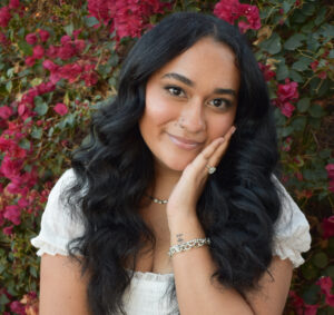 Avery Headshot