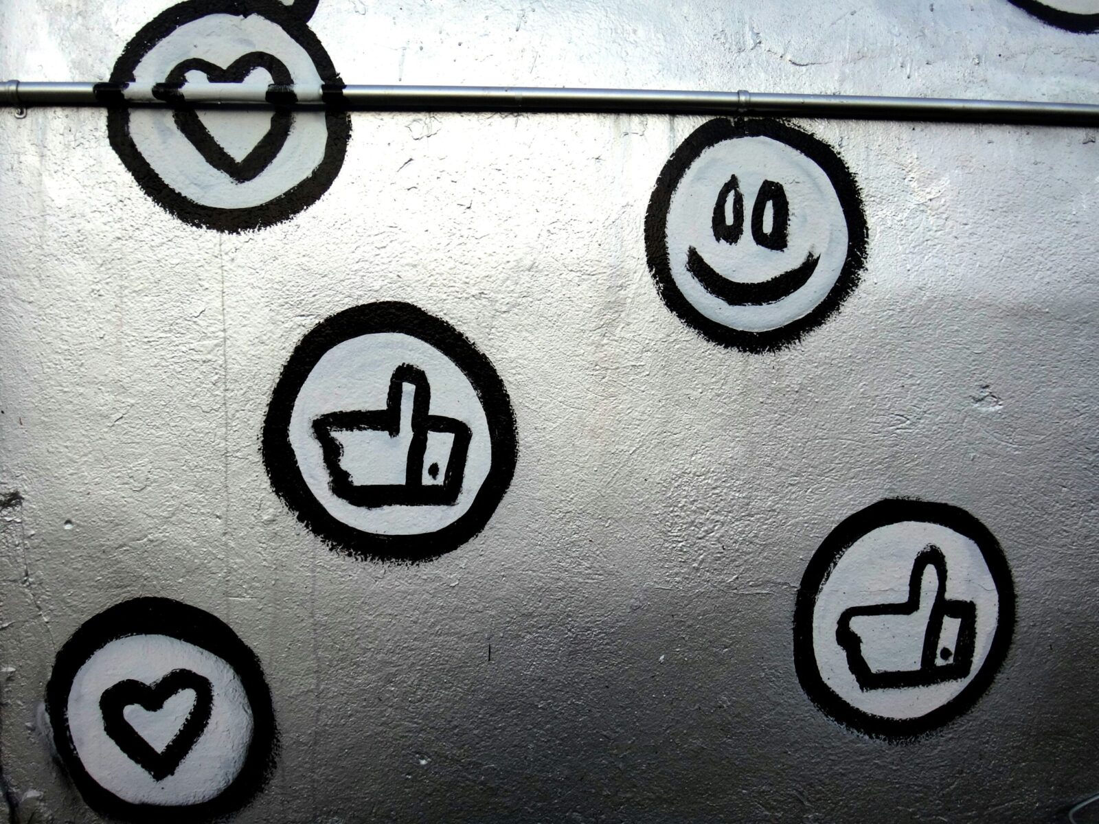 Going Viral Won’t Solve Your Sales Problems